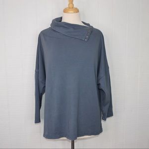 North Star Base Snap Blue Turtleneck Top Size Small